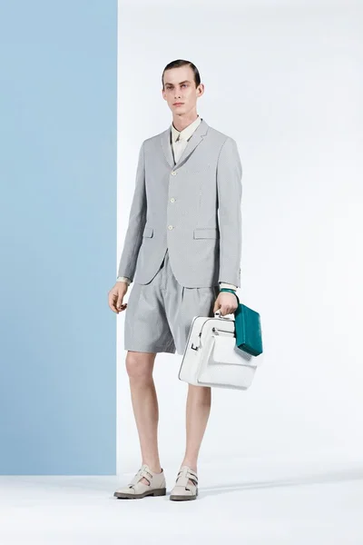 Look 8